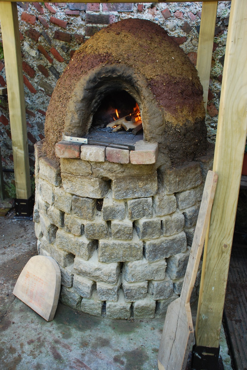 Clay Oven at the Garden House Eco Refab Eco Decorating Services